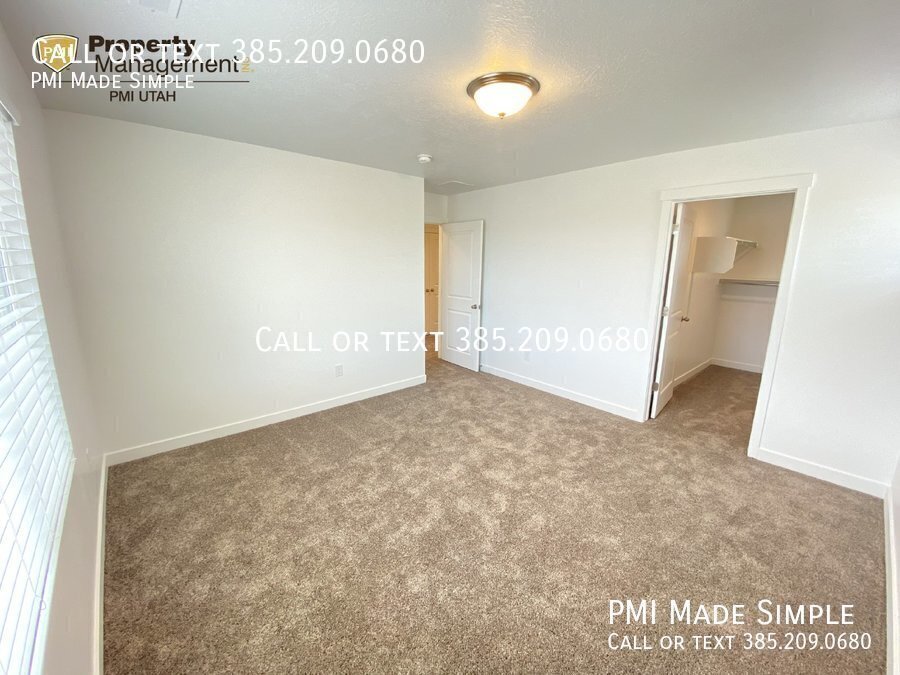 COMING SOON! Captivating Barley Bend Townhome! property image