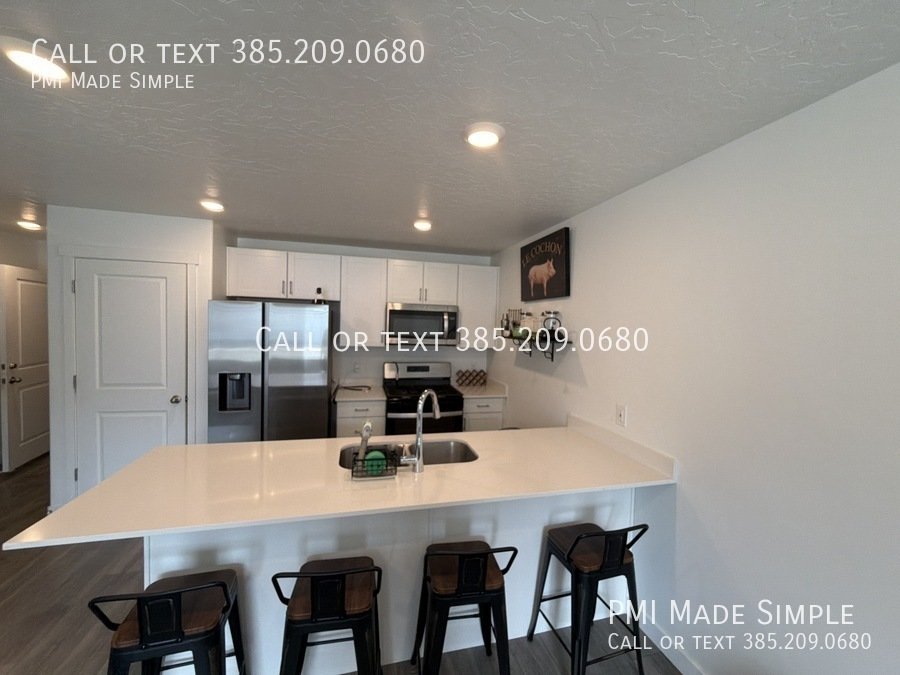 $$MOVE IN SPECIAL$$ Spacious & Bright 3BR Home in Magna! property image