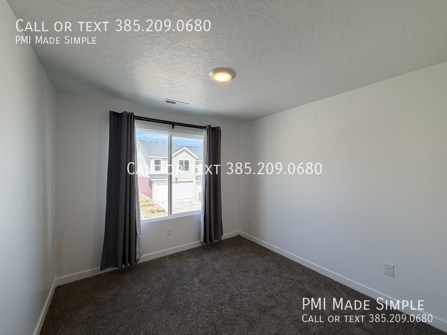 $$MOVE IN SPECIAL$$ Spacious & Bright 3BR Home in Magna! property image