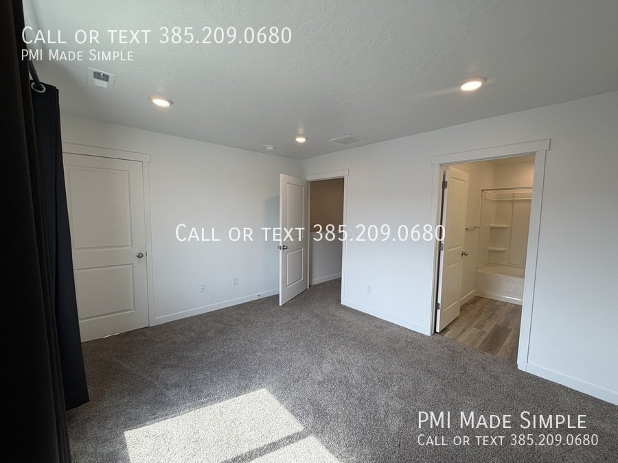 $$MOVE IN SPECIAL$$ Spacious & Bright 3BR Home in Magna! property image