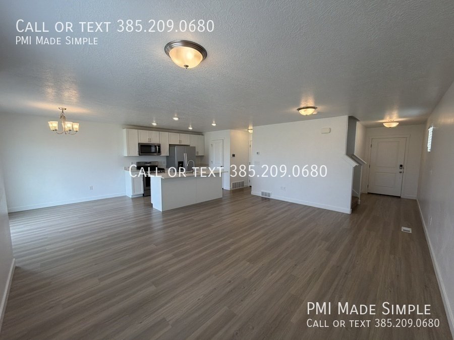 Captivating Barley Bend Townhome! READY TO VIEW! property image
