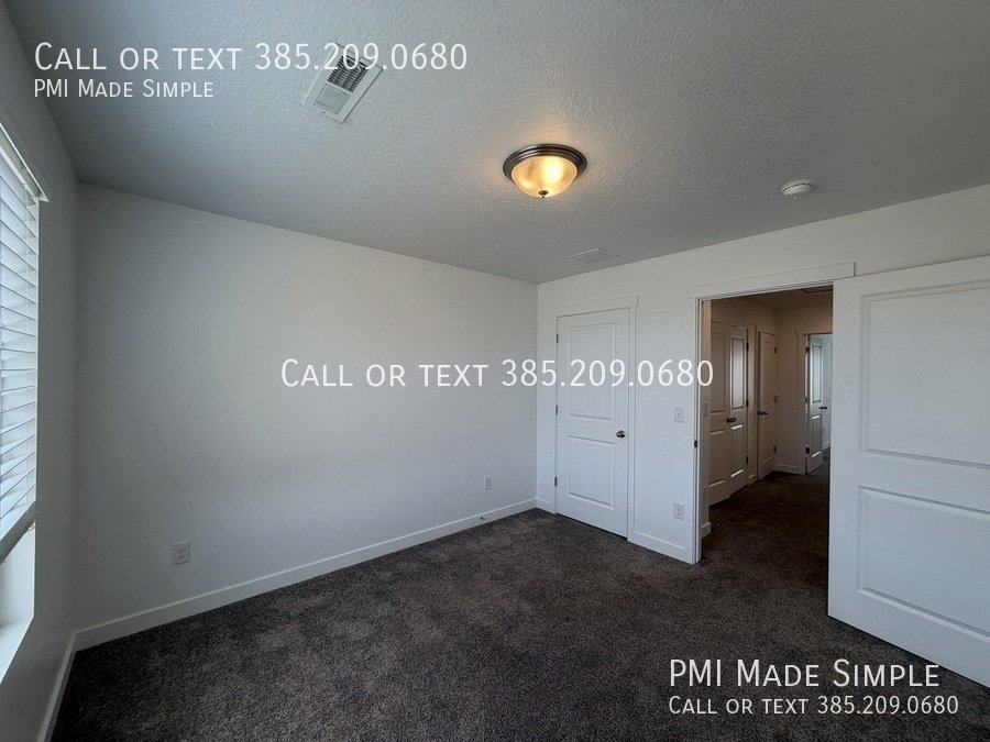 Captivating Barley Bend Townhome! READY TO VIEW! property image