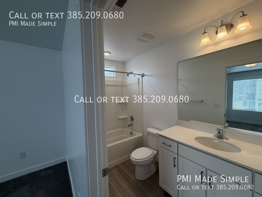 Captivating Barley Bend Townhome! READY TO VIEW! property image