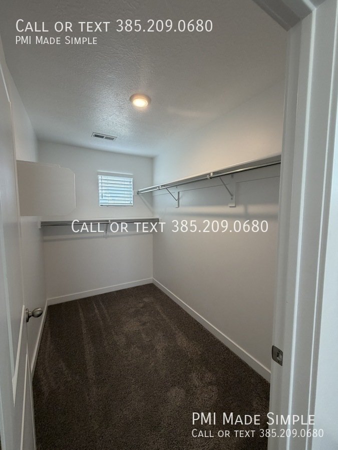 Captivating Barley Bend Townhome! READY TO VIEW! property image