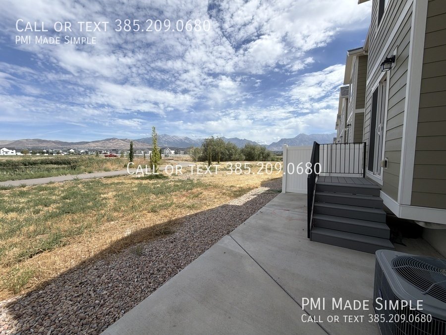 Captivating Barley Bend Townhome! READY TO VIEW! property image