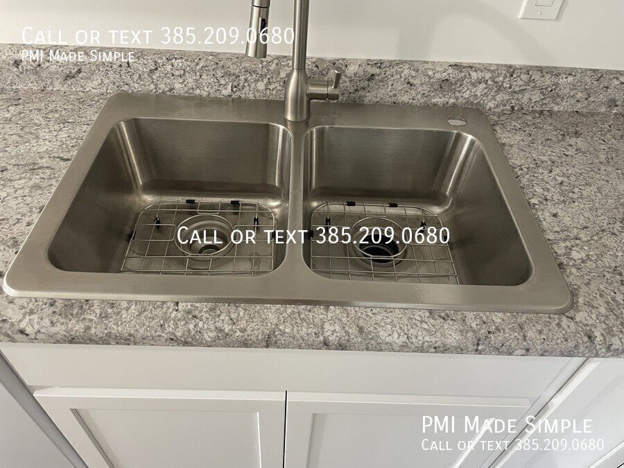 $250 Discount! Updated 2 Bed Apt in Orem with Balcony! READY TO VIEW! property image