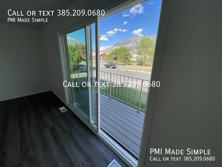 $250 Discount! Updated 2 Bed Apt in Orem with Balcony! READY TO VIEW! property image