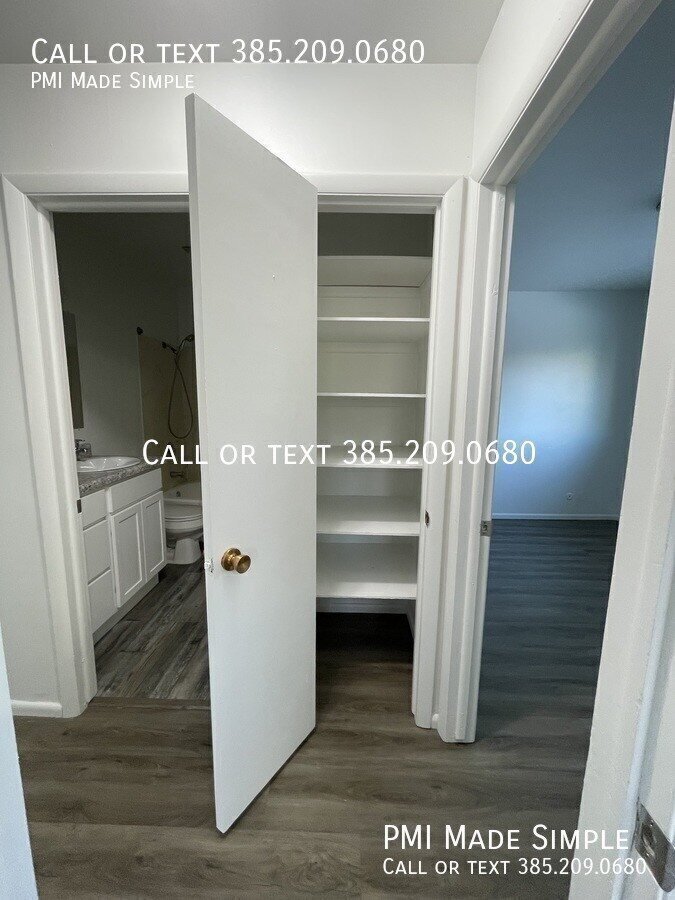 $250 Discount! Updated 2 Bed Apt in Orem with Balcony! READY TO VIEW! property image