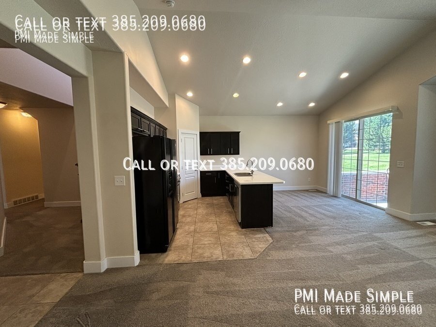 Charming 3 BR Townhome in North Lehi! property image