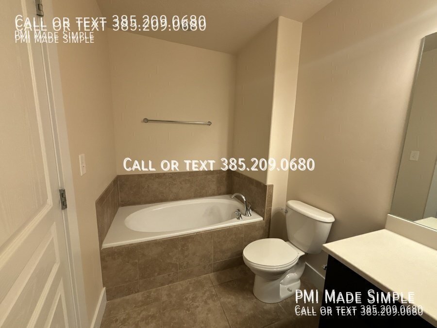 Charming 3 BR Townhome in North Lehi! property image
