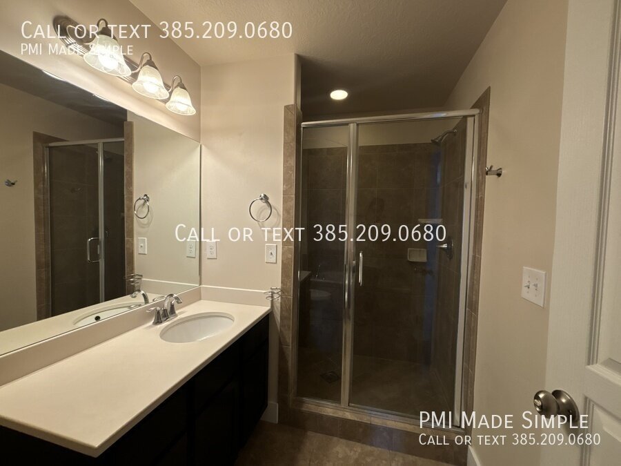 Charming 3 BR Townhome in North Lehi! property image