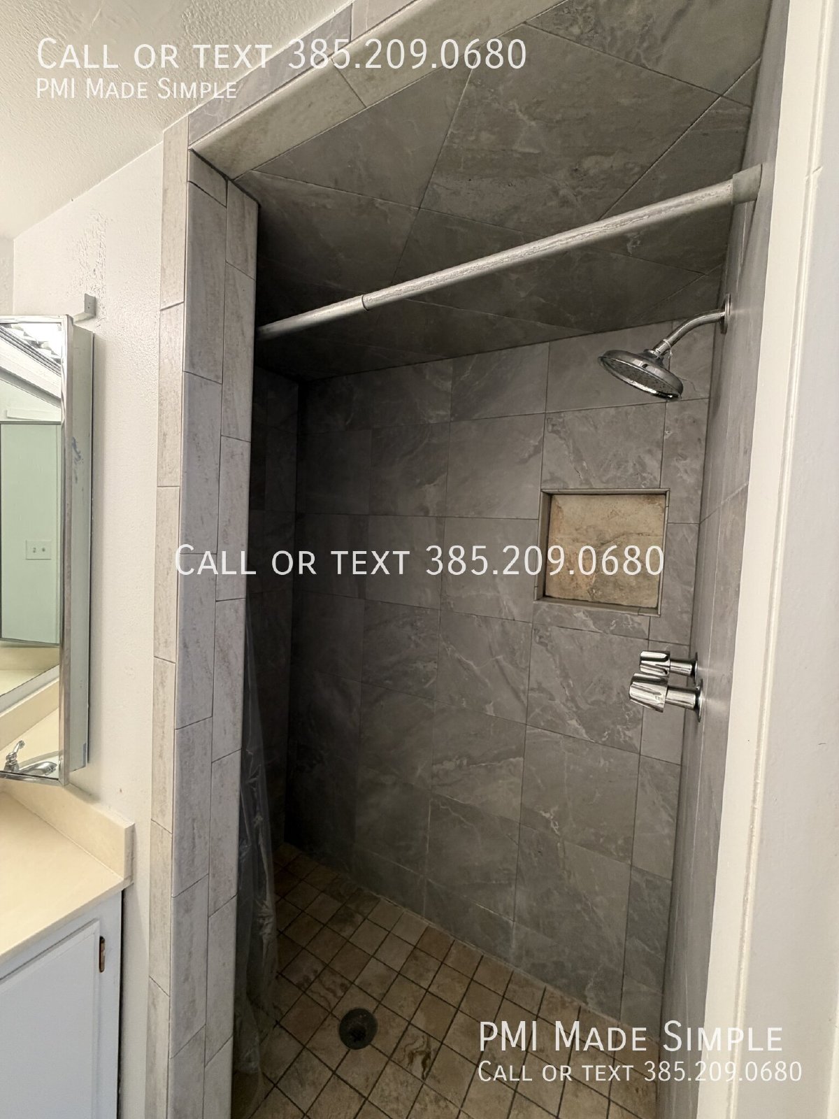 Charming 3 Bed Condo with Pool & Playground property image
