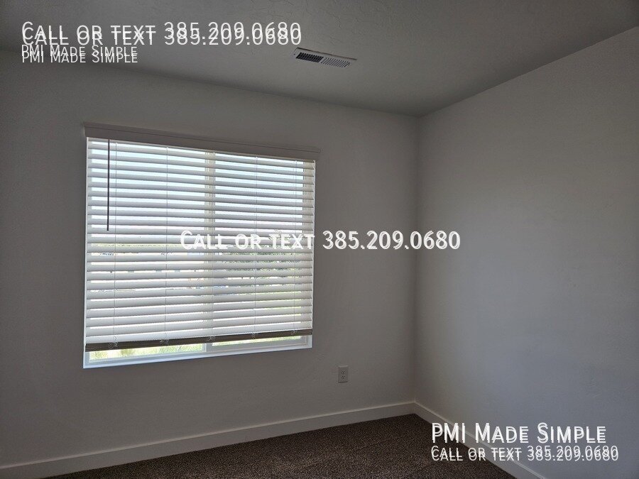 $250 off 1st Mo! Beautiful, Spacious and BRIGHT Townhome in Saratoga Springs property image