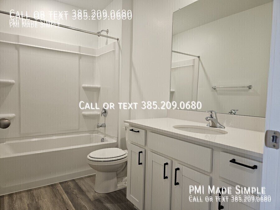 $250 off 1st Mo! Beautiful, Spacious and BRIGHT Townhome in Saratoga Springs property image