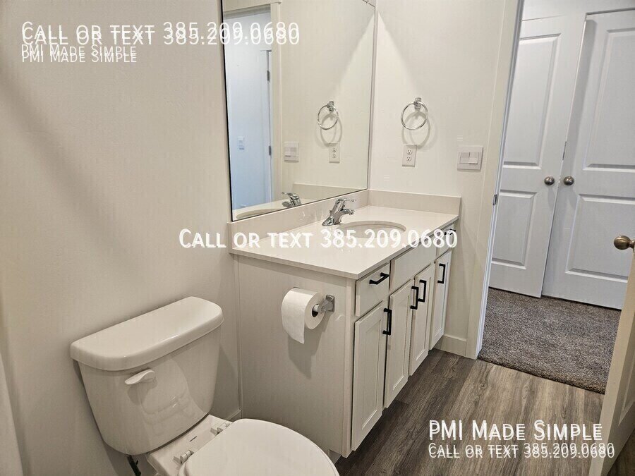 $250 off 1st Mo! Beautiful, Spacious and BRIGHT Townhome in Saratoga Springs property image