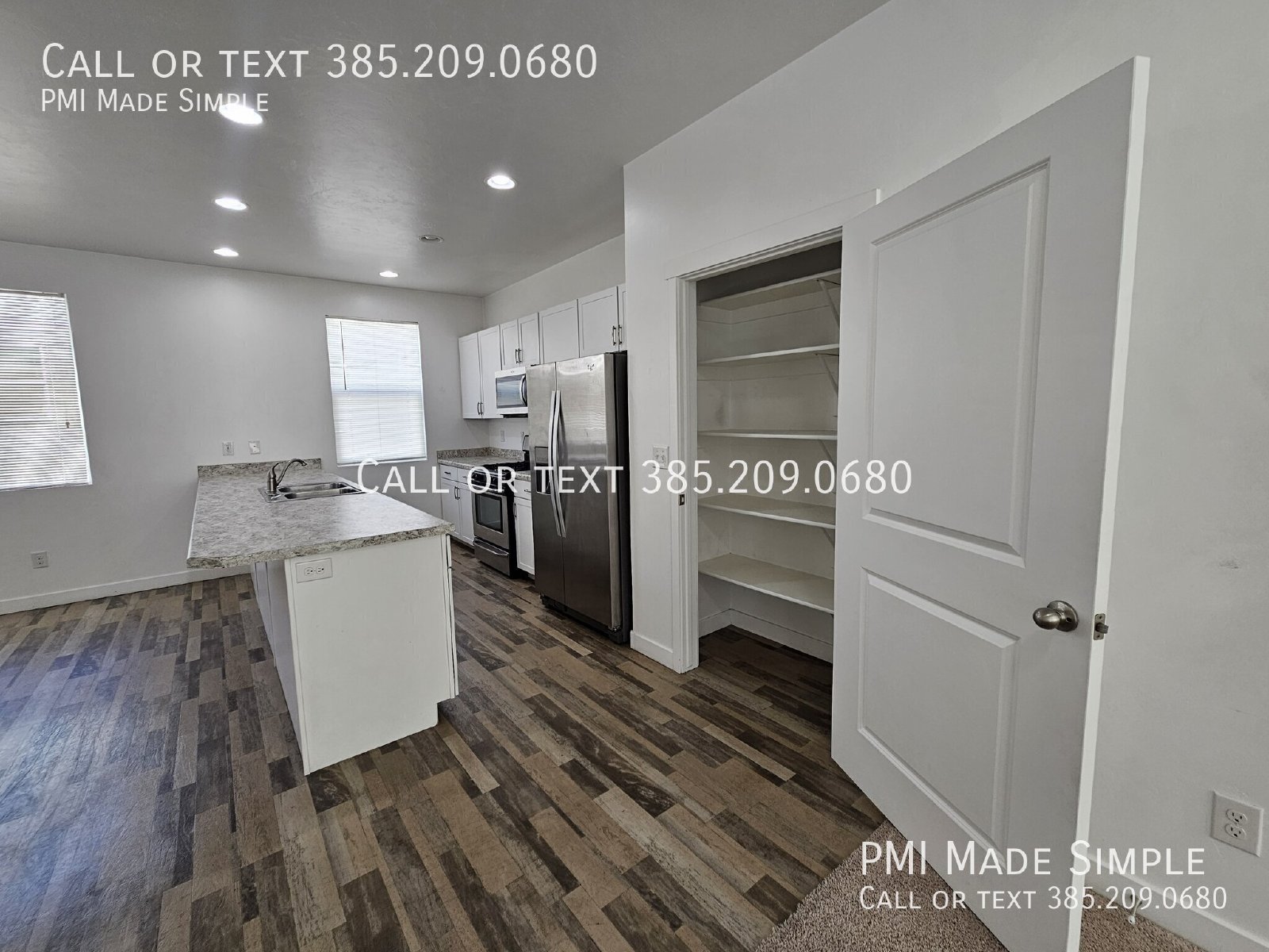 GORGEOUS Bright 3 Level Townhome in South Jordan property image