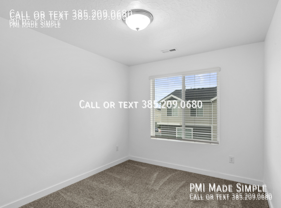 Move in Special! $200 Grocery gift card with $250 off 1st months rent! property image
