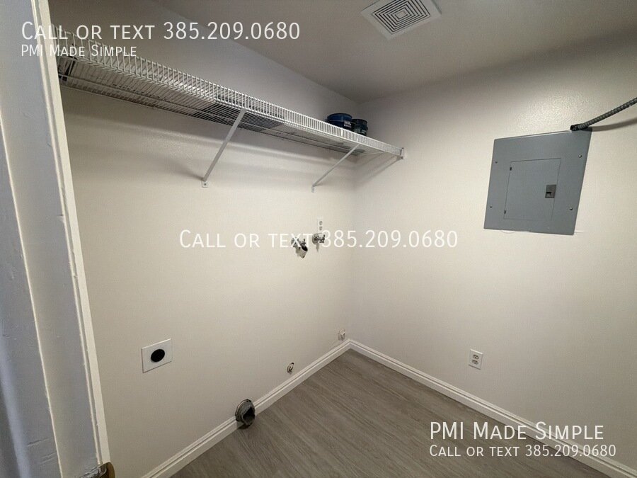 $250 Move In Discount! Completely Updated  3-Bed Townhome | Huge Green Park area property image