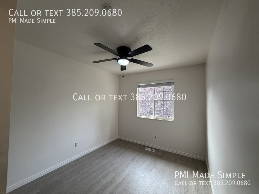 $250 Move In Discount! Completely Updated  3-Bed Townhome | Huge Green Park area property image