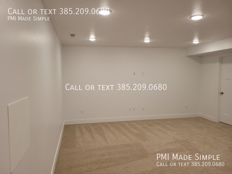 Magnificent 4 Bed Townhome in Highland! property image