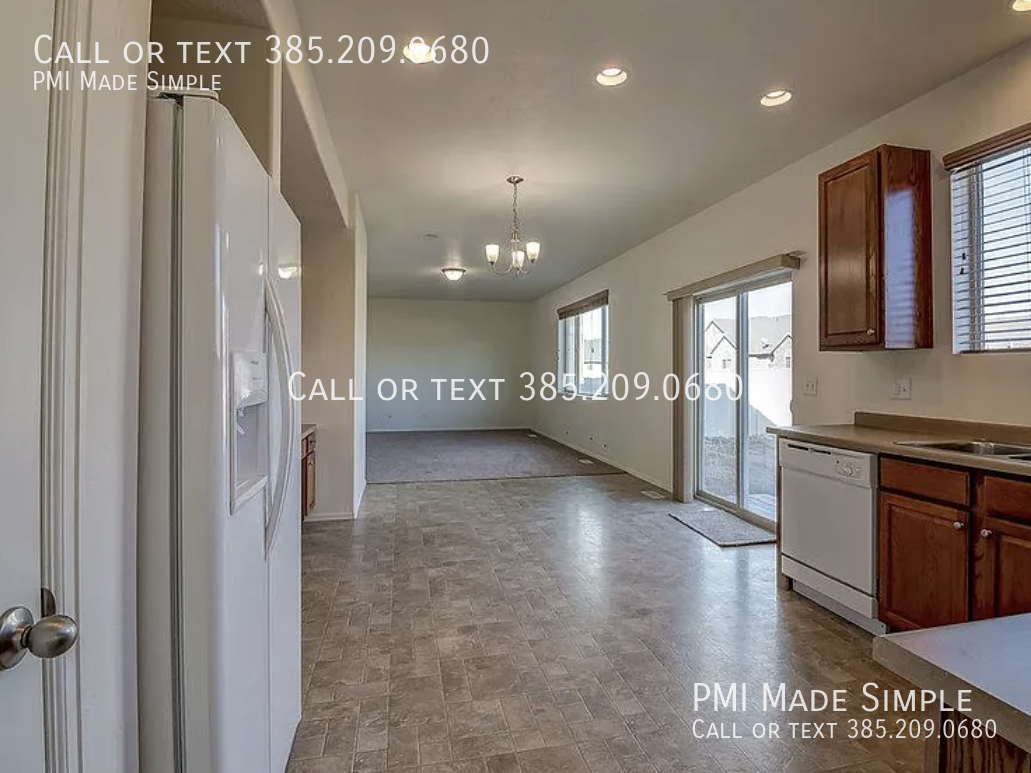 Beautiful & Classic 4BR Home in Lehi property image