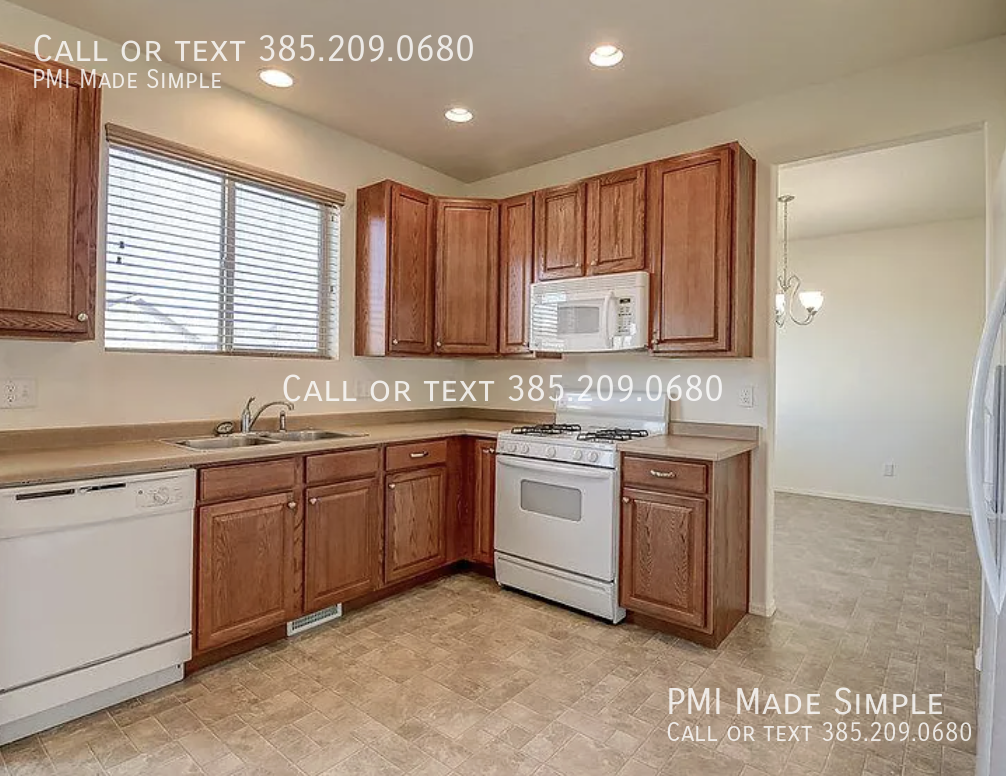 Beautiful & Classic 4BR Home in Lehi property image