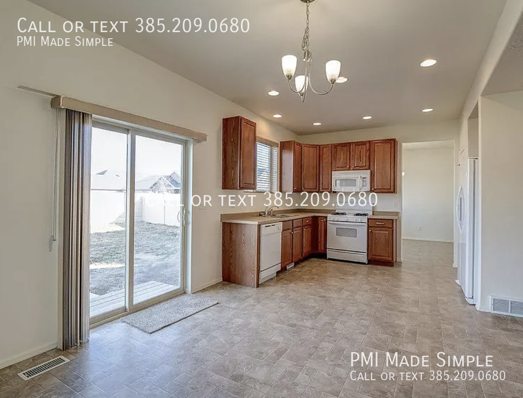 Beautiful & Classic 4BR Home in Lehi property image